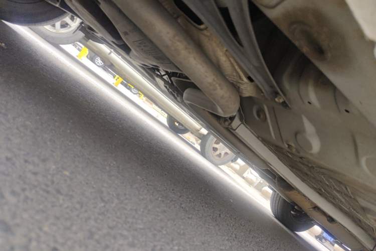 Used Toyota YARiS L Zhi Xuan 2015 1.5E Automatic Charm Edition Chassis Rear Right