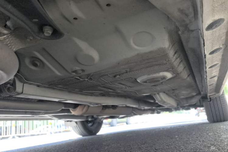 Used Toyota YARiS L Zhi Xuan 2015 1.5E Automatic Charm Edition Chassis Rear Right