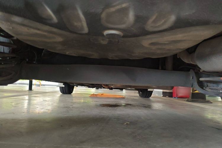 Used Toyota YARiS L Zhi Xuan 2015 1.5E Automatic Charm Edition Chassis Rear