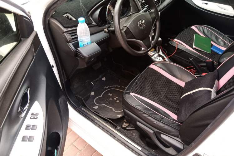 Used Toyota YARiS L Zhi Xuan 2015 1.5G Automatic Xuan Dong Sunroof Special Edition Driver Seat