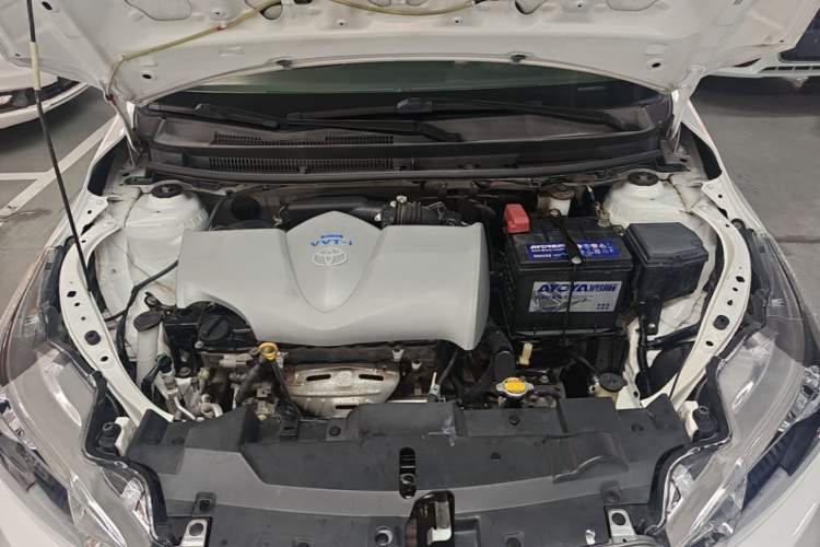 Used Toyota YARiS L Zhi Xuan 2015 1.5E Automatic Charm Edition Engine Bay