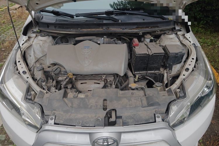 Used Toyota YARiS L Zhi Xuan 2015 1.5E Automatic Charm Edition Engine Bay