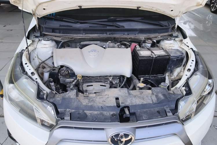 Used Toyota YARiS L Zhi Xuan 2015 1.5E Automatic Charm Edition Engine Bay