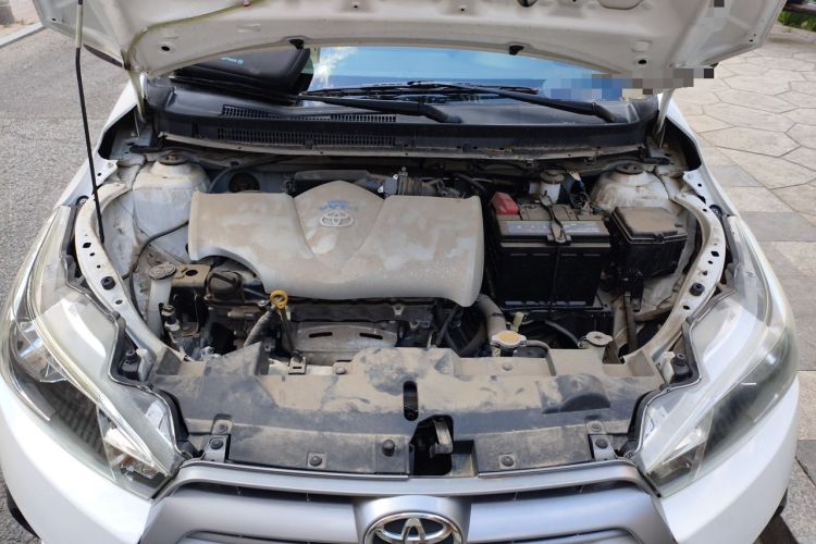 Used Toyota YARiS L Zhi Xuan 2015 1.5E Automatic Charm Edition Engine Bay