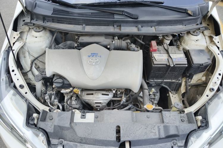 Used Toyota YARiS L Zhi Xuan 2015 1.5E Automatic Charm Edition Engine Bay