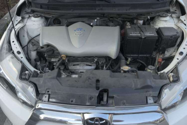 Used Toyota YARiS L Zhi Xuan 2015 1.5E Automatic Charm Edition Engine Bay
