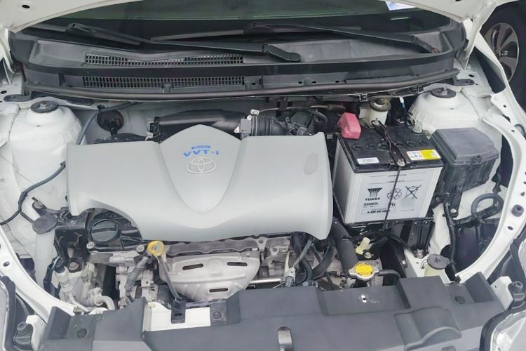 Used Toyota YARiS L Zhi Xuan 2015 1.5E Automatic Charm Edition Engine Bay