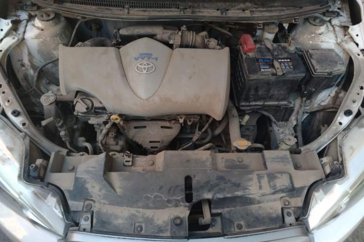 Used Toyota YARiS L Zhi Xuan 2015 1.5E Automatic Charm Edition Engine Bay