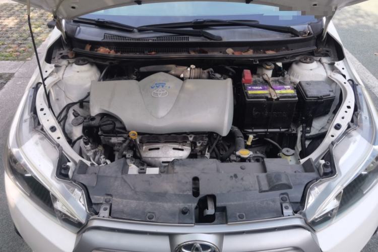 Used Toyota YARiS L Zhi Xuan 2015 1.5E Automatic Charm Edition Engine Bay