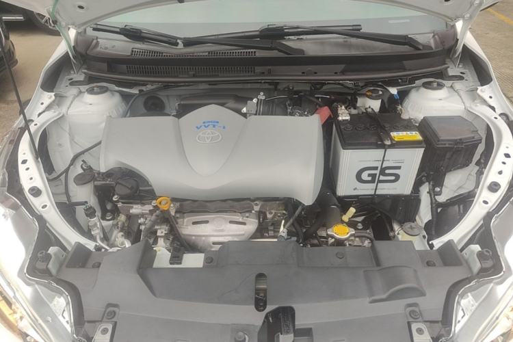 Used Toyota YARiS L Zhi Xuan 2015 1.5E Automatic Charm Edition Engine Bay
