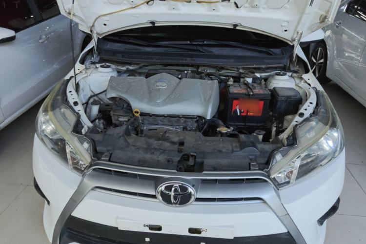 Used Toyota YARiS L Zhi Xuan 2015 1.5E Automatic Charm Edition Engine Bay