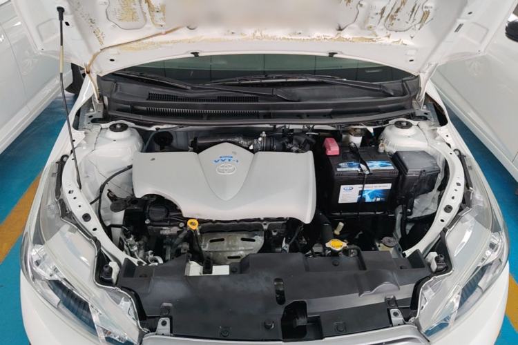 Used Toyota YARiS L Zhi Xuan 2015 1.5E Automatic Charm Edition Engine Bay