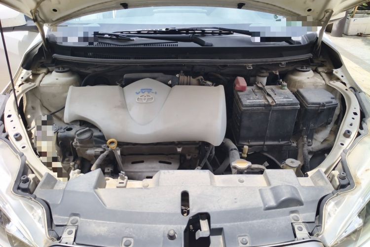 Used Toyota YARiS L Zhi Xuan 2015 1.5E Automatic Charm Edition Engine Bay