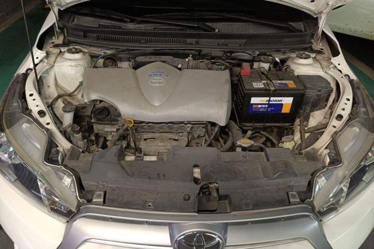 Used Toyota YARiS L Zhi Xuan 2015 1.5E Automatic Charm Edition Engine Bay