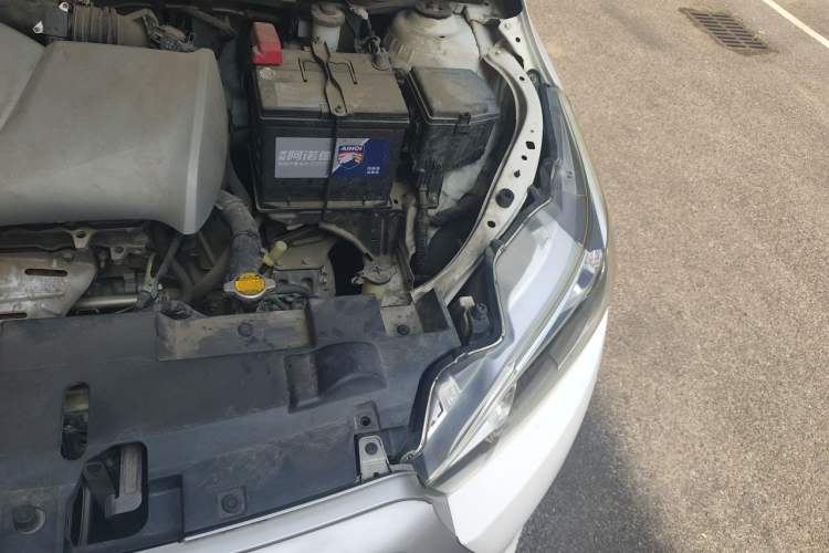 Used Toyota YARiS L Zhi Xuan 2015 1.5E Automatic Charm Edition Engine Bay Left
