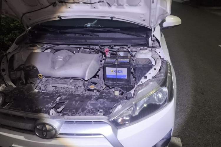 Used Toyota YARiS L Zhi Xuan 2015 1.5E Automatic Charm Edition Engine Bay Left