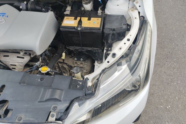Used Toyota YARiS L Zhi Xuan 2015 1.5E Automatic Charm Edition Engine Bay Left