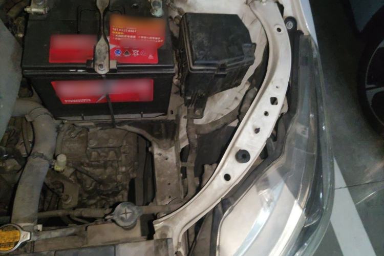 Used Toyota YARiS L Zhi Xuan 2015 1.5E Automatic Charm Edition Engine Bay Left