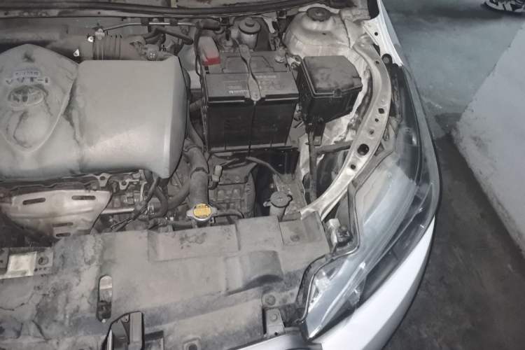 Used Toyota YARiS L Zhi Xuan 2015 1.5E Automatic Charm Edition Engine Bay Left