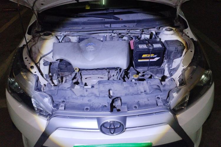 Used Toyota YARiS L Zhi Xuan 2015 1.5E Automatic Charm Edition Engine Bay