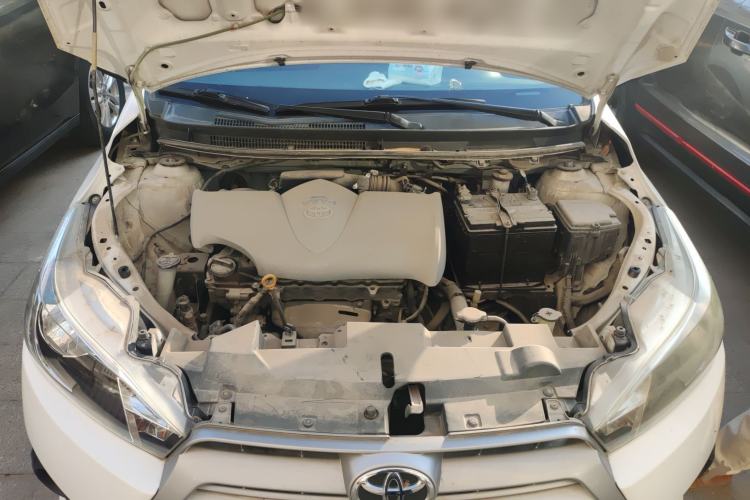 Used Toyota YARiS L Zhi Xuan 2015 1.5E Automatic Charm Edition Engine Bay