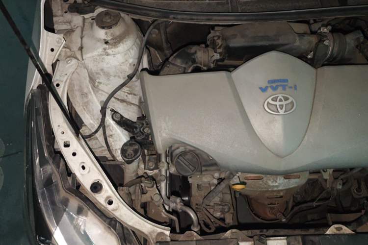 Used Toyota YARiS L Zhi Xuan 2015 1.5G Automatic Xuan Dong Sunroof Special Edition Engine Bay Right