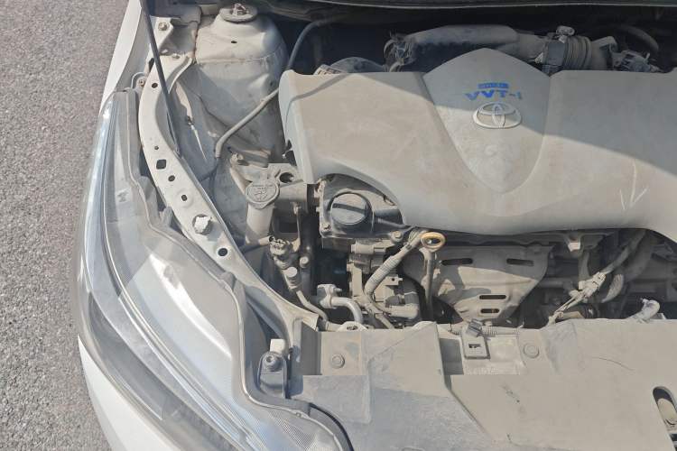Used Toyota YARiS L Zhi Xuan 2015 1.5G Manual Xuan Dong Sunroof Special Edition Engine Bay Right
