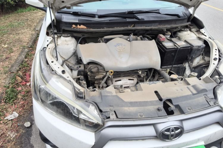 Used Toyota YARiS L Zhi Xuan 2015 1.5E Automatic Charm Edition Engine Bay Right