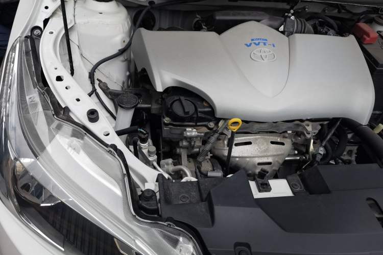 Used Toyota YARiS L Zhi Xuan 2015 1.5E Automatic Charm Edition Engine Bay Right