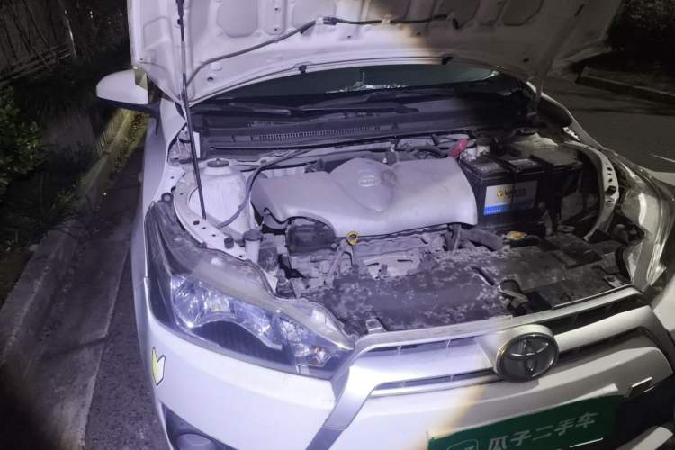 Used Toyota YARiS L Zhi Xuan 2015 1.5E Automatic Charm Edition Engine Bay Right
