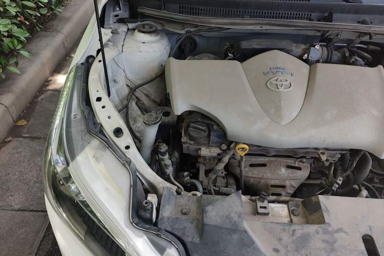Used Toyota YARiS L Zhi Xuan 2015 1.5E Automatic Charm Edition Engine Bay Right