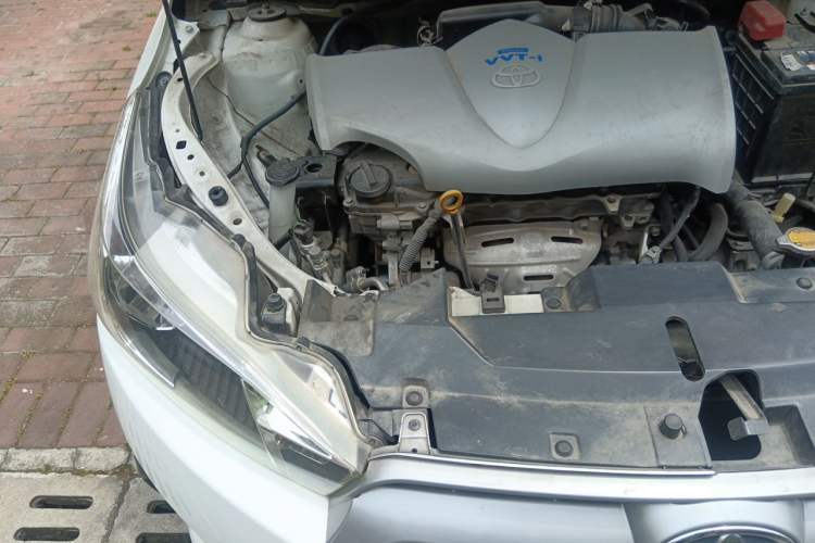 Used Toyota YARiS L Zhi Xuan 2015 1.5E Automatic Charm Edition Engine Bay Right