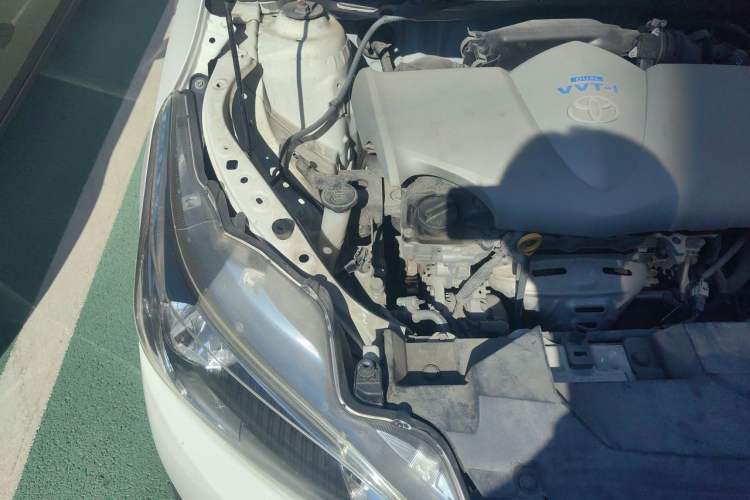 Used Toyota YARiS L Zhi Xuan 2015 1.5E Automatic Charm Edition Engine Bay Right