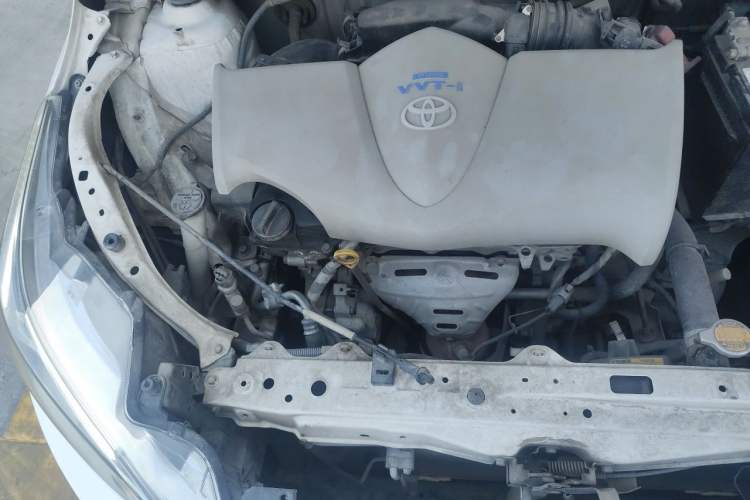 Used Toyota YARiS L Zhi Xuan 2015 1.5E Automatic Charm Edition Engine Bay Right