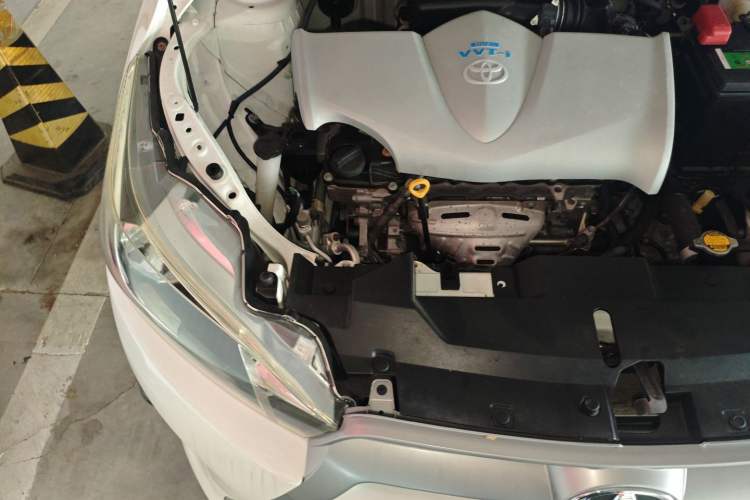 Used Toyota YARiS L Zhi Xuan 2015 1.5E Automatic Charm Edition Engine Bay Right