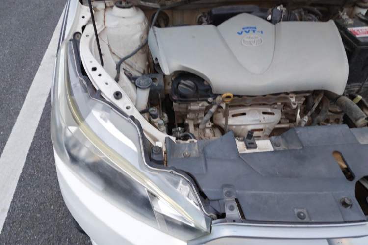 Used Toyota YARiS L Zhi Xuan 2015 1.5E Automatic Charm Edition Engine Bay Right