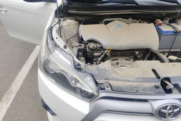 Used Toyota YARiS L Zhi Xuan 2015 1.5E Automatic Charm Edition Engine Bay Right
