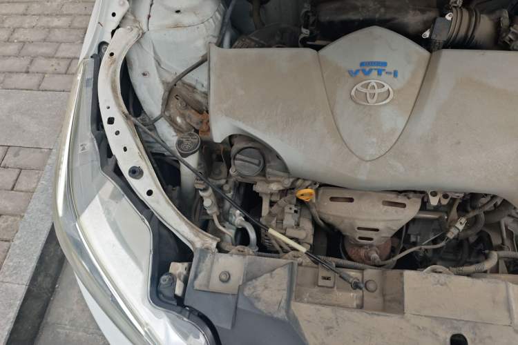 Used Toyota YARiS L Zhi Xuan 2015 1.5E Automatic Charm Edition Engine Bay Right