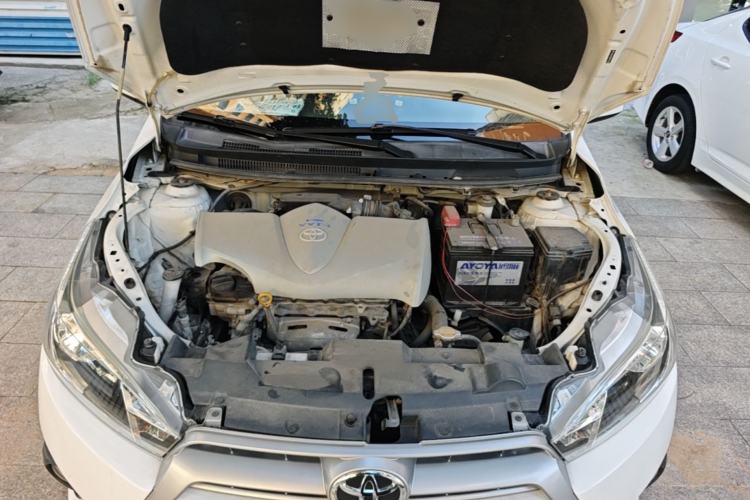 Used Toyota YARiS L Zhi Xuan 2015 1.5E Automatic Charm Edition Engine Bay