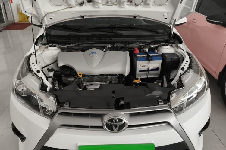 Used Toyota YARiS L Zhi Xuan 2015 1.5E Automatic Charm Edition Engine Bay