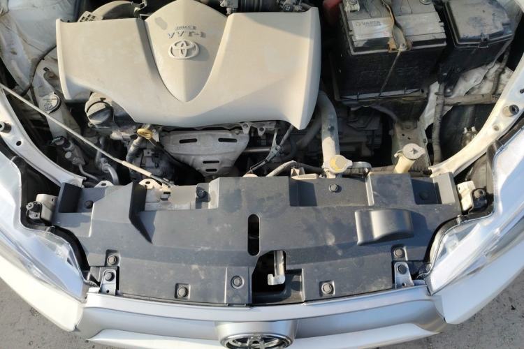Used Toyota YARiS L Zhi Xuan 2015 1.5G Manual Xuan Dong Sunroof Special Edition Engine Bay