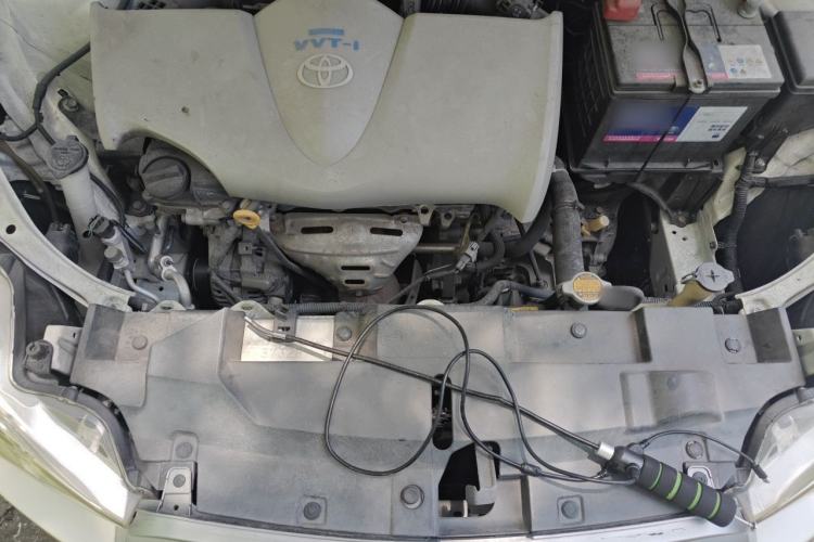 Used Toyota YARiS L Zhi Xuan 2015 1.5G Automatic Xuan Dong Sunroof Special Edition Engine Bay