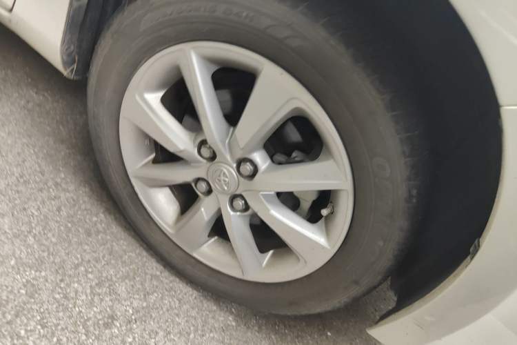 Used Toyota YARiS L Zhi Xuan 2015 1.5G Manual Xuan Dong Sunroof Special Edition Exterior 1