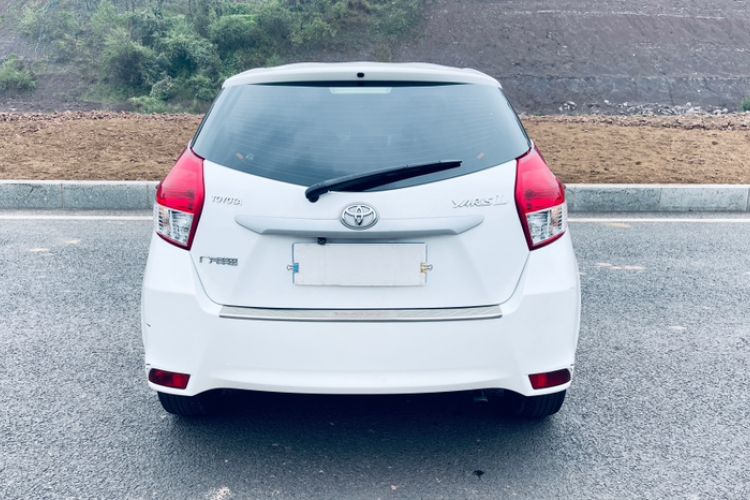 Used Toyota YARiS L Zhi Xuan 2015 1.5G Manual Xuan Dong Sunroof Special Edition Exterior 3