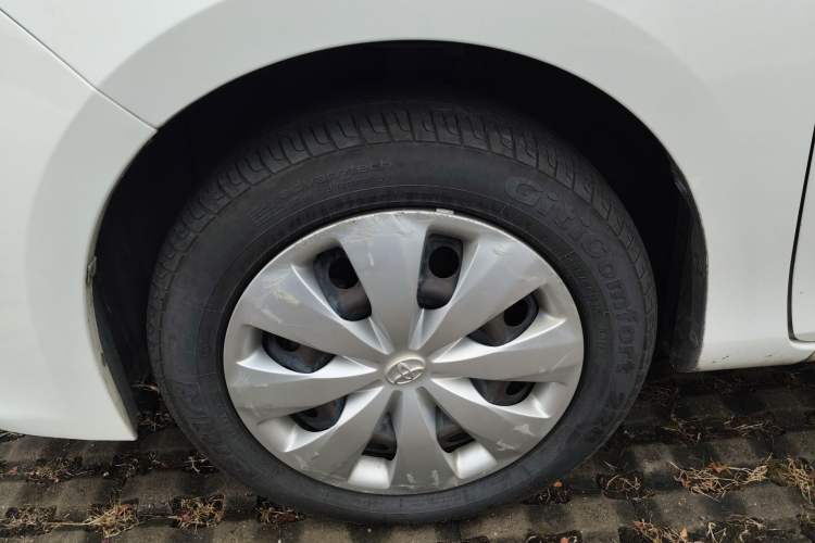 Used Toyota YARiS L Zhi Xuan 2015 1.5E Automatic Charm Edition Exterior 4