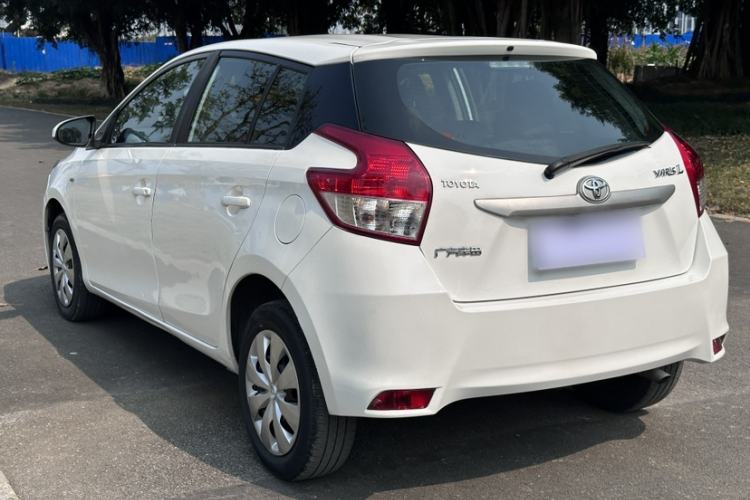 Used Toyota YARiS L Zhi Xuan 2015 1.5E Automatic Charm Edition Exterior 4