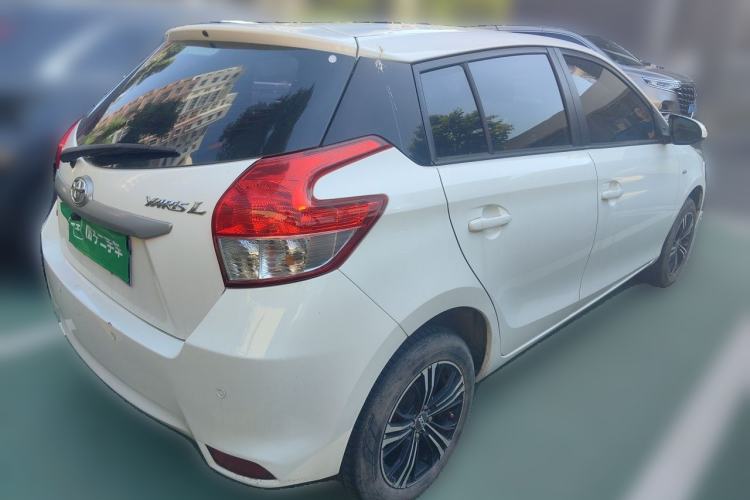 Used Toyota YARiS L Zhi Xuan 2015 1.5E Automatic Charm Edition Exterior 5