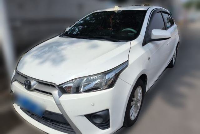 Ojetý Toyota YARiS L Zhi Xuan 2015 1.5E Automatic Charm Edition