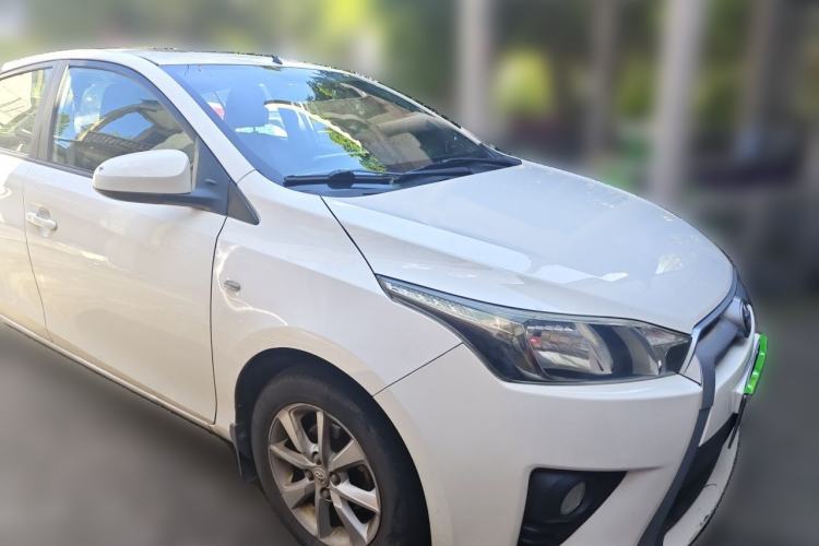 Used Toyota YARiS L Zhi Xuan 2015 1.5G Automatic Xuan Dong Sunroof Special Edition Front Right 45 Deg