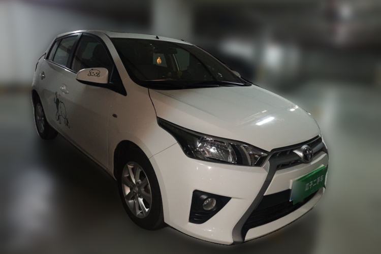 Used Toyota YARiS L Zhi Xuan 2015 1.5G Automatic Xuan Dong Sunroof Special Edition Front Right 45 Deg